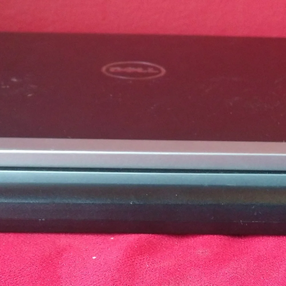 Dell latitude 6520 (quad core i7) 8gb ram/500 HDD